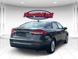 Used 2020 Ford Fusion SE image 3