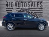 Used 2019 Nissan Rogue SV image 2