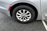 Used 2018 Chrysler Pacifica Touring-L w/ Premium Audio Group image 5