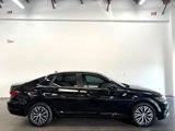 Used 2019 Volkswagen Jetta SE image 2