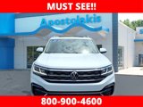 Used 2022 Volkswagen Atlas SEL R-Line image 2