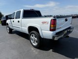 Used 2005 GMC Sierra 2500 SLE w/ Heavy-Duty Power Package image 3
