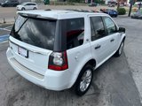 Used 2012 Land Rover LR2 HSE image 6