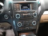 Used 2017 Ford Explorer XLT image 4