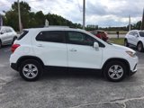 Used 2018 Chevrolet Trax LT w/ LT Convenience Package image 6