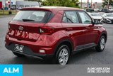 Used 2025 Hyundai Venue SE image 6