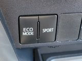 Used 2015 Toyota RAV4 LE image 4
