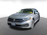 Used 2024 Volkswagen Jetta S image 5