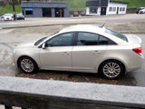 Used 2011 Chevrolet Cruze Eco image 4