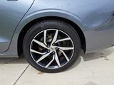 Used 2019 Volvo S60 T5 Momentum w/ Multimedia Package image 4
