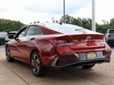 New 2025 Hyundai Elantra Limited image 4