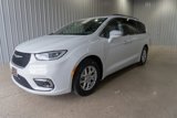 Used 2022 Chrysler Pacifica Touring-L image 3