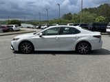 Used 2023 Toyota Camry SE image 2