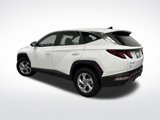 Used 2023 Hyundai Tucson SE image 3