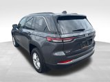 Used 2025 Jeep Grand Cherokee Laredo X image 5
