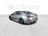 Used 2023 Toyota Camry SE image 3