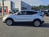 Used 2021 Nissan Rogue Sport S image 2