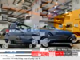Used 2012 Volkswagen Golf 4-Door image 4