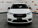Used 2024 Chrysler Pacifica Select image 3