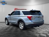 Used 2022 Ford Explorer XLT image 3