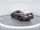 Used 2023 Toyota Camry SE image 5