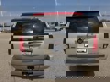 Used 2010 Cadillac Escalade Luxury image 4