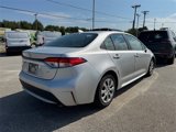 Used 2020 Toyota Corolla LE image 3