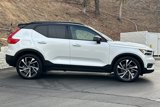 Used 2019 Volvo XC40 T5 R-Design image 3