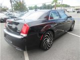 Used 2017 Chrysler 300 Limited image 5