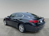 Used 2016 INFINITI Q70 3.7 w/ Deluxe Touring Package image 3