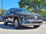 New 2025 Hyundai Tucson SE image 2