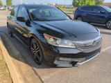 Used 2016 Honda Accord Sport image 2
