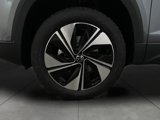 New 2025 Volkswagen Taos SE image 3