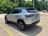 Used 2022 Jeep Compass Limited w/ Sun and Sound Group image 5