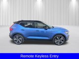 Used 2019 Volvo XC40 T5 R-Design image 5