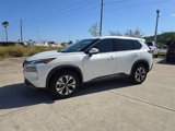 Used 2021 Nissan Rogue SV image 2