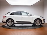 Used 2024 Porsche Macan image 3