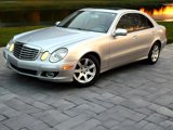Used 2009 Mercedes-Benz E 320 BlueTEC Sedan image 3