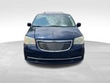 Used 2013 Chrysler Town & Country Touring image 2