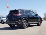Used 2018 Toyota RAV4 SE image 5