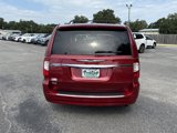 Used 2015 Chrysler Town & Country Touring image 4