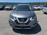 Used 2018 Nissan Rogue SV image 3