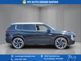 New 2025 Mitsubishi Outlander SEL image 2