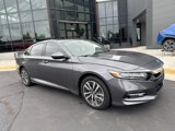 Used 2019 Honda Accord Touring image 4