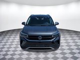 Used 2024 Volkswagen Taos SE image 2