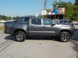 Used 2019 Toyota Tacoma TRD Sport image 4