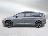 New 2025 Chrysler Pacifica Limited w/ Trailer Tow Group image 4
