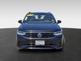 Used 2022 Volkswagen Tiguan SE R-Line image 2