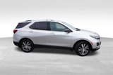 Used 2022 Chevrolet Equinox Premier image 3