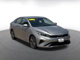 Used 2024 Kia Forte LXS image 2